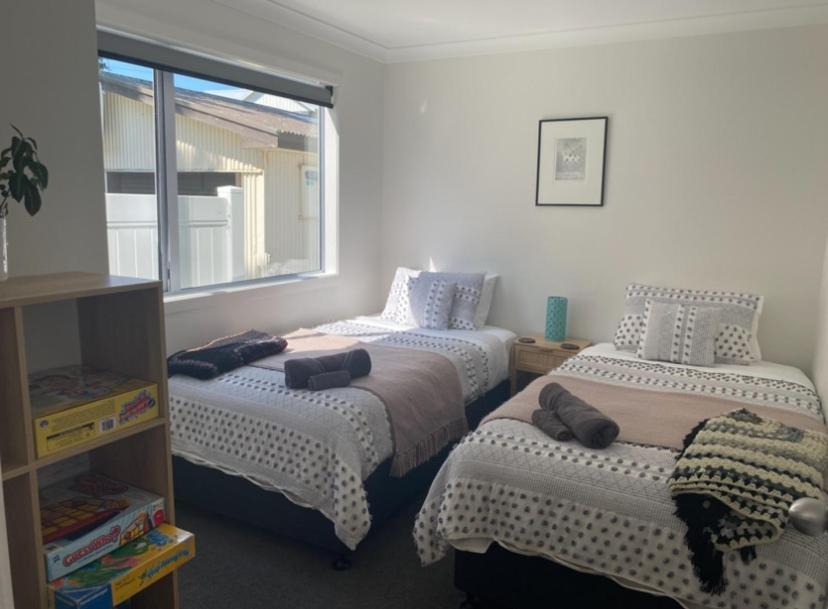 Raumati Guest House Paraparaumu Esterno foto